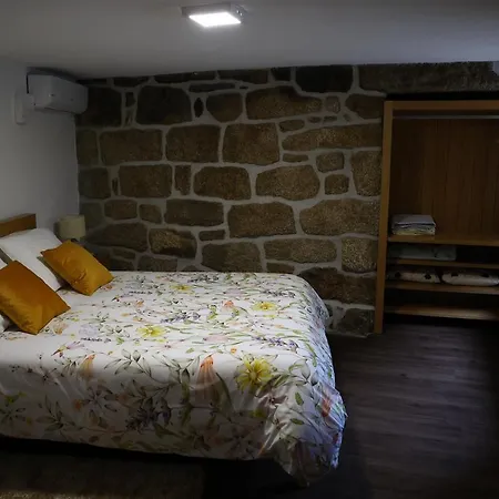 Casa Do Eiro Tatil Evi Pinheiro (Guarda)